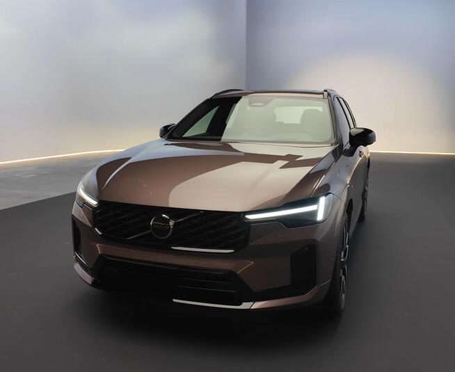 Volvo XC 60 XC60 Ultra T8 AWD Rabat 102 849 zł Dostępne różne kolory i wersje,