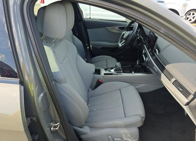 Audi A4 Premium Plus / Quattro / S-Line