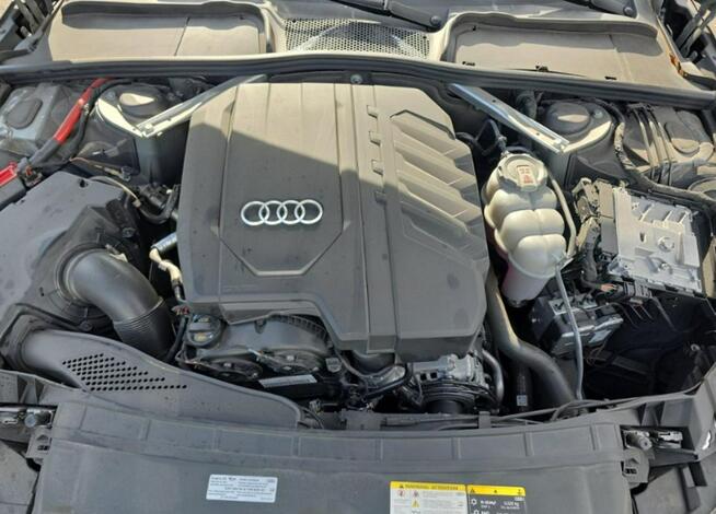 Audi A4 Premium Plus / Quattro / S-Line