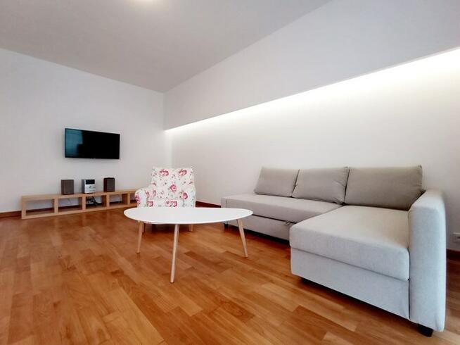 2 pokoje z klimatyzacją, 58 m2 – Sarmacka 19