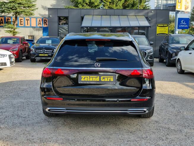 Mercedes E 220 Digital Light Serwis Virtual Cocpit Navi Kamery ACC FAKTURA VAT 23%