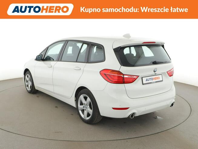 BMW 218 4x4 automat full LED el. sterowane i grzene fotele navi klima auto kam
