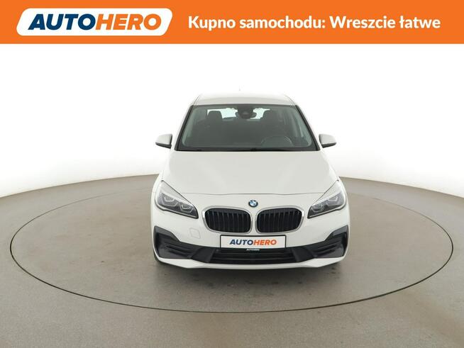 BMW 218 4x4 automat full LED el. sterowane i grzene fotele navi klima auto kam