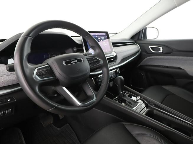 Jeep Compass automat navi kamera skóra grzane fotele plug - in auto klima 4x4