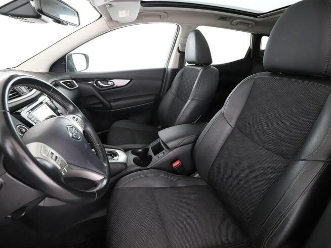 Nissan Qashqai Kamera, Navi, Podg.fotele, Aut.klima automat