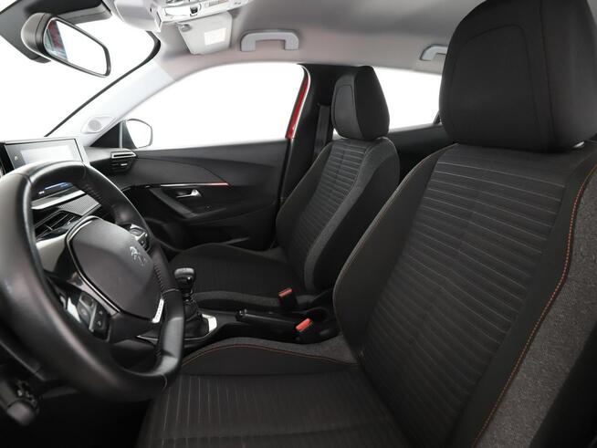 Peugeot 2008 led navi pdc klima ambient manual