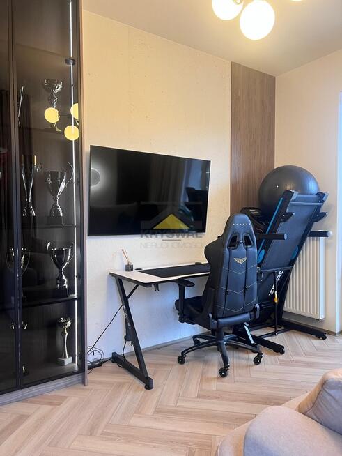 Apartament 93,5 m² z ogródkiem i 2 miejscami post.