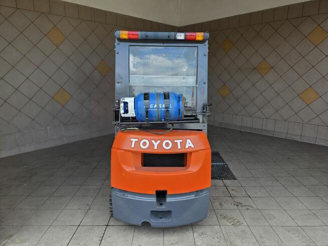 Wózek Widłowy TOYOTA 7FG18 , TOYOTA 7FGF18 widlak Linde