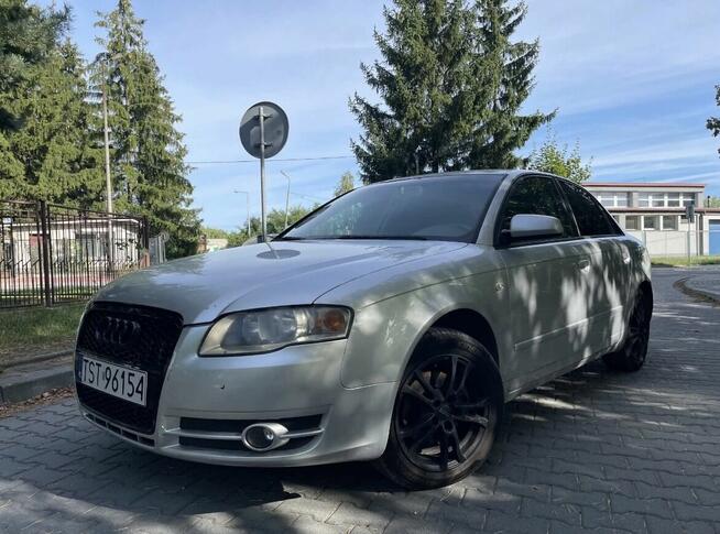 Audi A6 2.0 130KM 2004 automat