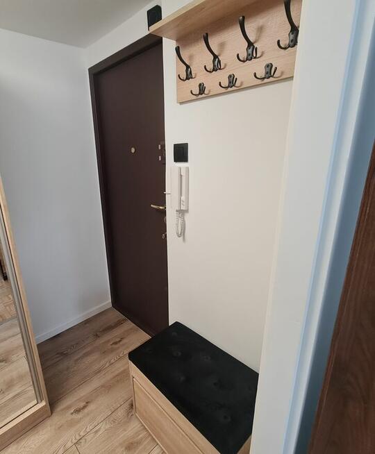 2 pokoje za aneksem kuchennym + piwnica - Służewic
