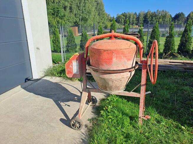Betoniarka Defro na zasilanie 230