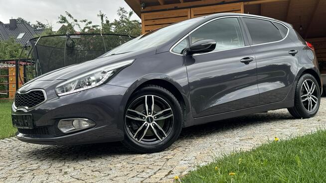 Kia Cee'd 1.6 CRDI 110KM z Niemiec - Kamera cofania, Nawigacja, Pełen SERWIS!
