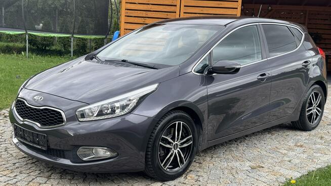 Kia Cee'd 1.6 CRDI 110KM z Niemiec - Kamera cofania, Nawigacja, Pełen SERWIS!