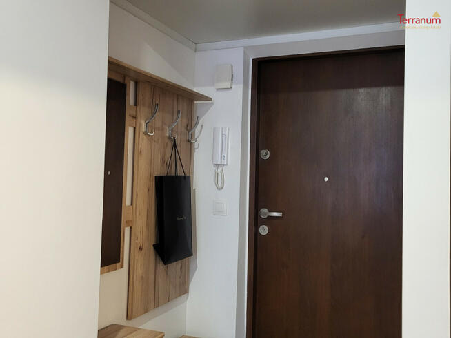 Mieszkanie Warszawa gm. Wola Wola, Żelazna