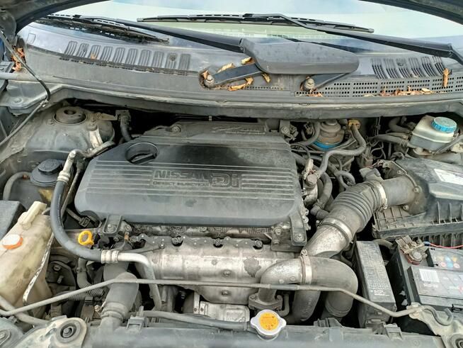 Nissan Almera Tino 2.2DI 114km 02r