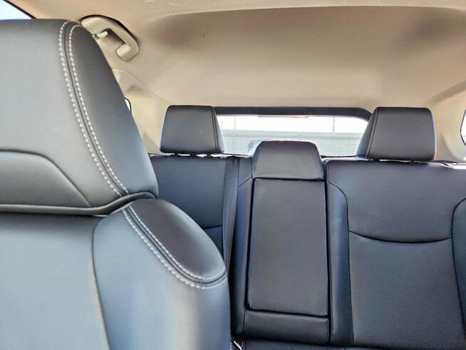 Toyota Corolla Cross Najwyższa wersja wyposażenia XLE / AWD / niski przebieg
