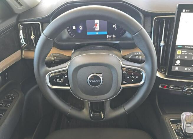 Volvo XC 90 Bogata wersja wyposażenia / AWD / T8
