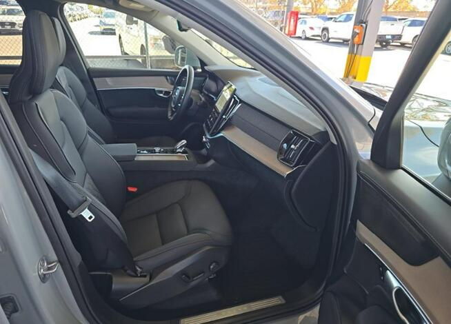Volvo XC 90 Bogata wersja wyposażenia / AWD / T8