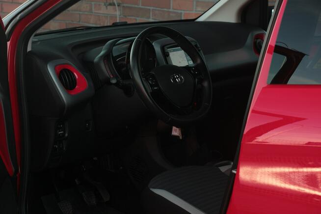 Toyota Aygo Klimatronik*Navi*GrzaneFotele*Kamera*Esp*Led*Android*AppleCar*GwarVGS