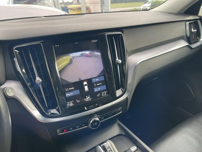 Volvo V60 D3 Automat Skóra Panorama Kamera Podgrzewanie