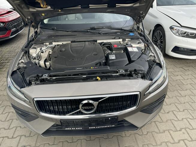 Volvo V60 D3 Automat Skóra Panorama Kamera Podgrzewanie