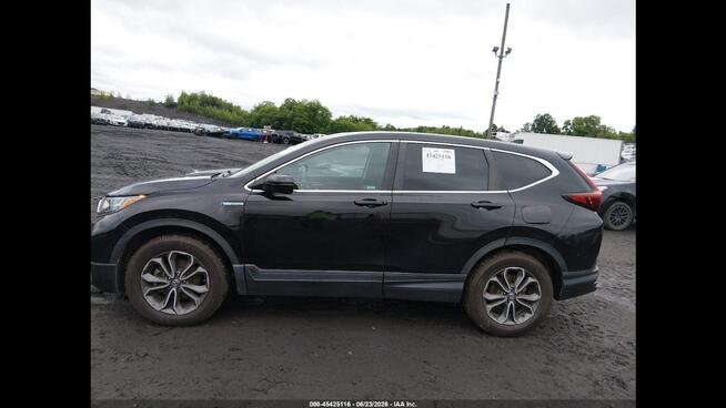 Honda CR-V Bogata wersja wyposażenia / AWD / niski przebieg