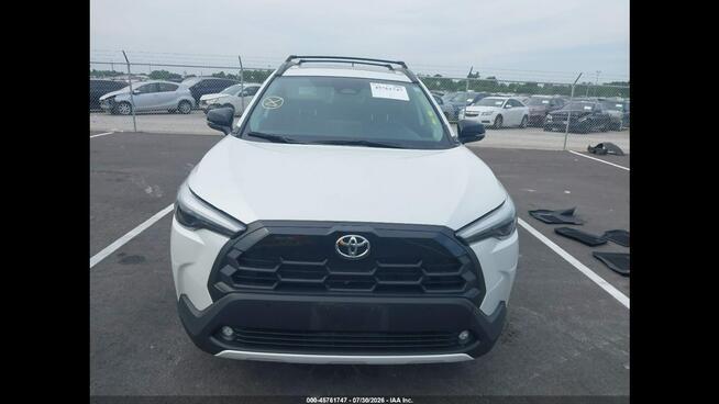 Toyota Corolla Cross Najwyższa wersja wyposażenia XLE / AWD / niski przebieg