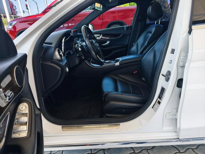 Mercedes C 300 C300 4Matic | 245 KM | Dobre wyposażenie | Full LED |