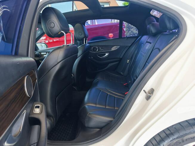 Mercedes C 300 C300 4Matic | 245 KM | Dobre wyposażenie | Full LED |