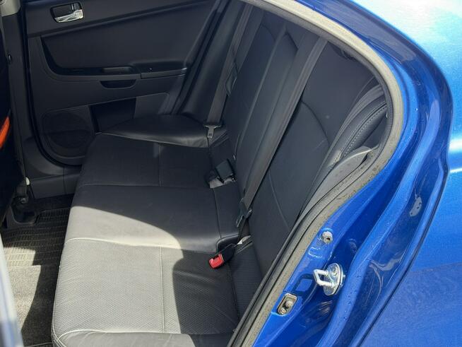 Mitsubishi Lancer XENON*Skóra*NAVI*Bluetooth*Rockford*Fosgate*Alu*18*PDC*Grzane*Fotele