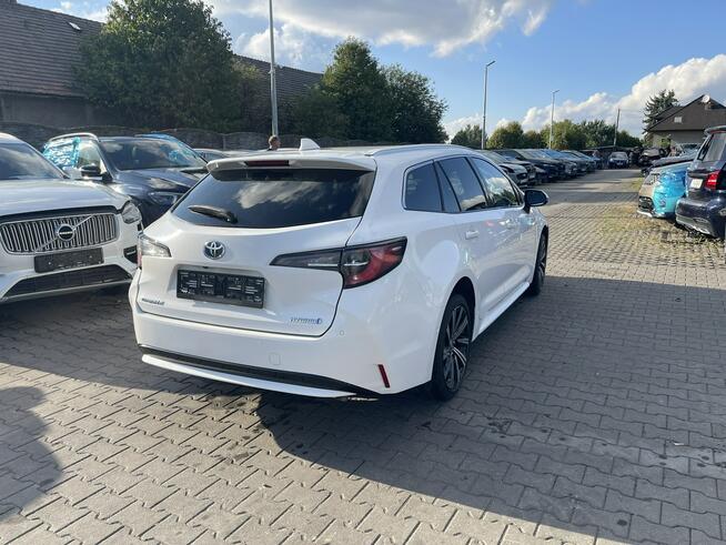 Toyota Corolla Hybryda Automat Kamera Podgrzewanie Skóra