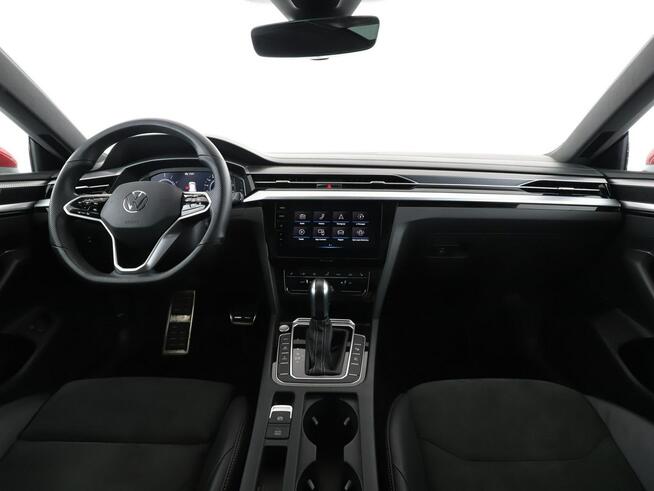 Volkswagen Arteon Shooting Brake PHEV automat skóra/alcantara full LED navi virtual cocpit panorama
