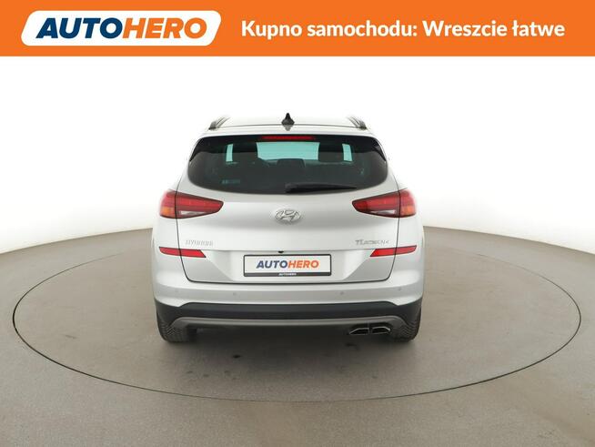 Hyundai Tucson panorama navi kamera manual auto klima grzane fotele