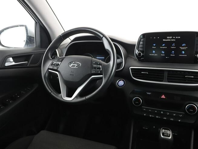 Hyundai Tucson panorama navi kamera manual auto klima grzane fotele