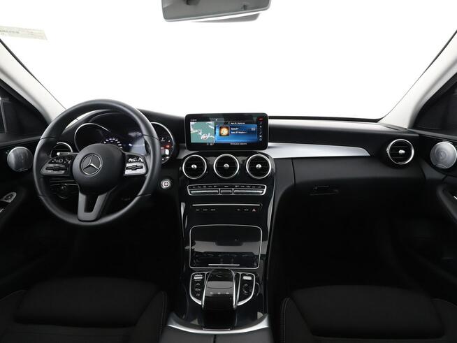 Mercedes C 220 led navi kamera automat auto klima 4matic