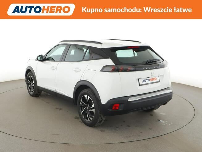 Peugeot 2008 full led panorama virtual navi pdc auto klima