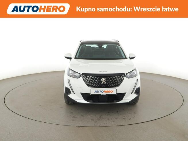 Peugeot 2008 full led panorama virtual navi pdc auto klima