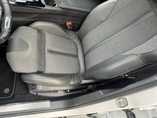Peugeot 3008 1.6 165KM GT Line Biała Perła Masaże Focal