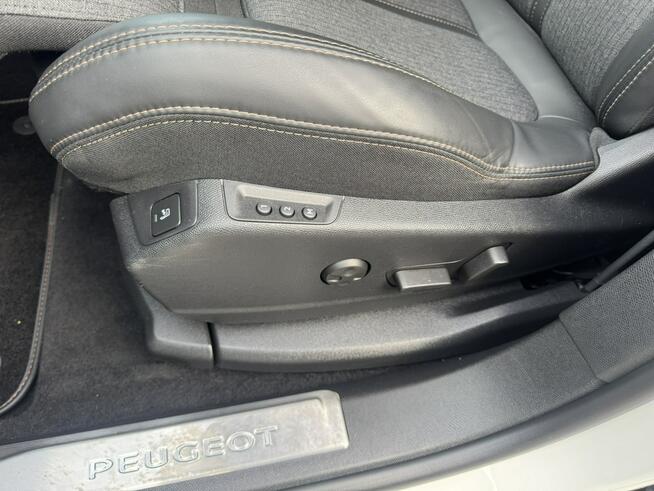 Peugeot 3008 1.6 165KM GT Line Biała Perła Masaże Focal