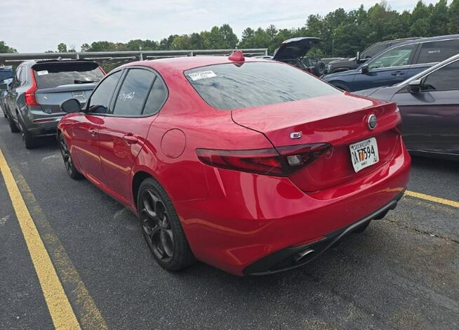 Alfa Romeo Giulia Wersja Ti / AWD / niski przebieg