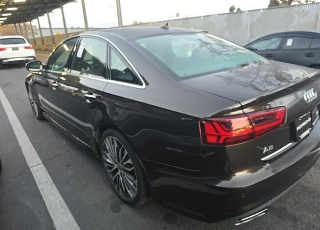 Audi A6 Premium Plus / Quattro / 3.0 V6