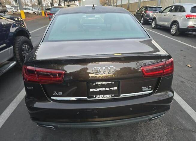 Audi A6 Premium Plus / Quattro / 3.0 V6