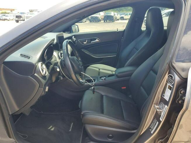 Mercedes CLA 250 pakiet AMG / niski przebieg