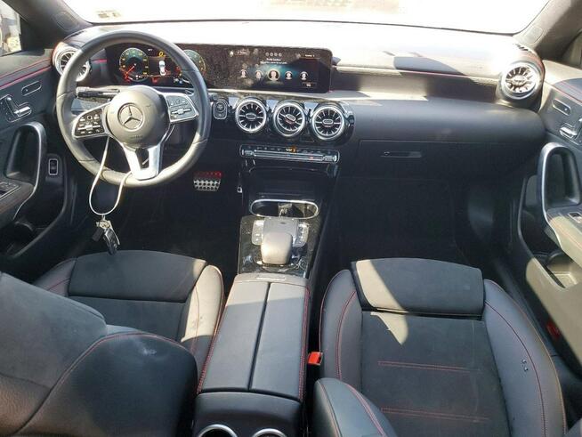 Mercedes CLA 250 4Matic / pakiet AMG / niski przebieg