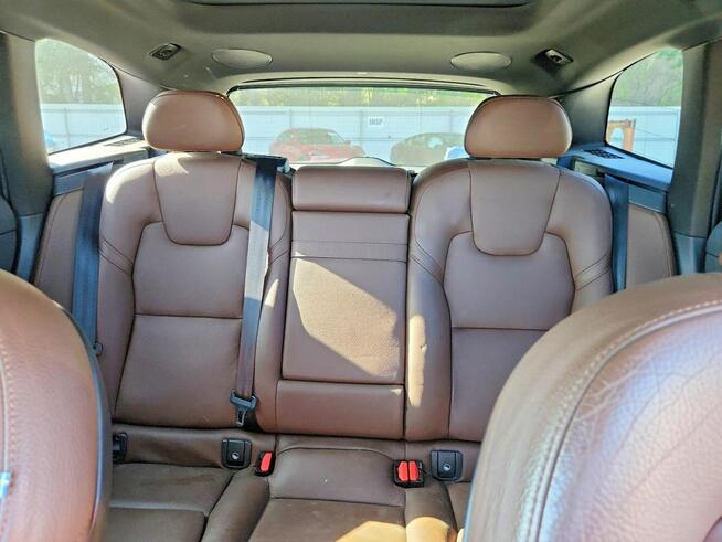Volvo XC 60 INSCRIPTION / AWD / T5 / niski przebieg