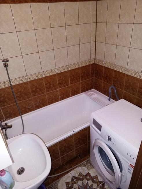 Sprzedam 2-pokojowe mieszkanie (38m2) w Żyrardowie. Bez piec