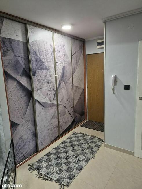 Przestronne mieszkanie z balkonem i garażem