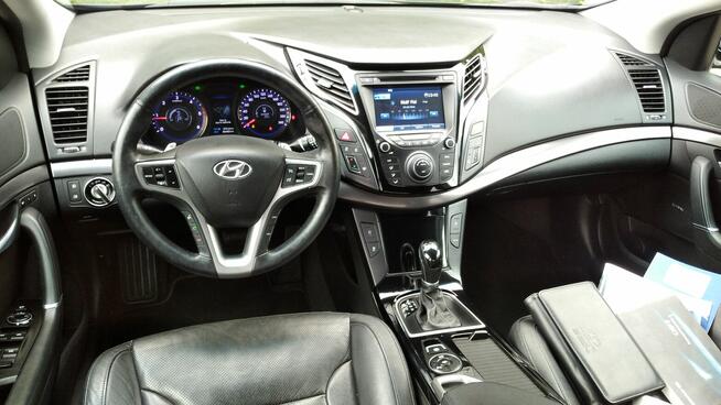 Hyundai i40 Automat_86 tys km_Xenon_Kamera_Keyless Go_Navi .
