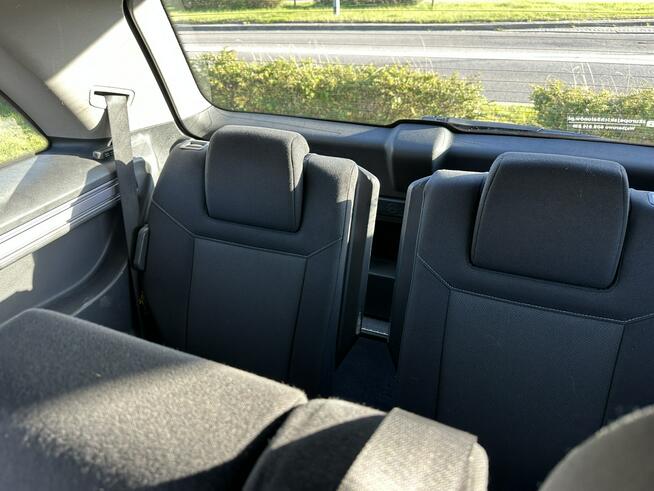 Opel Zafira 7 miejsc, tempomat, mocny i niezawodny silnik, klimatronik, nawigacja