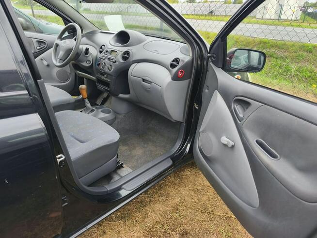 Toyota Yaris 2002r. 1,0 Benzyna Wspomaganie Tanio - Możliwa Zamiana!